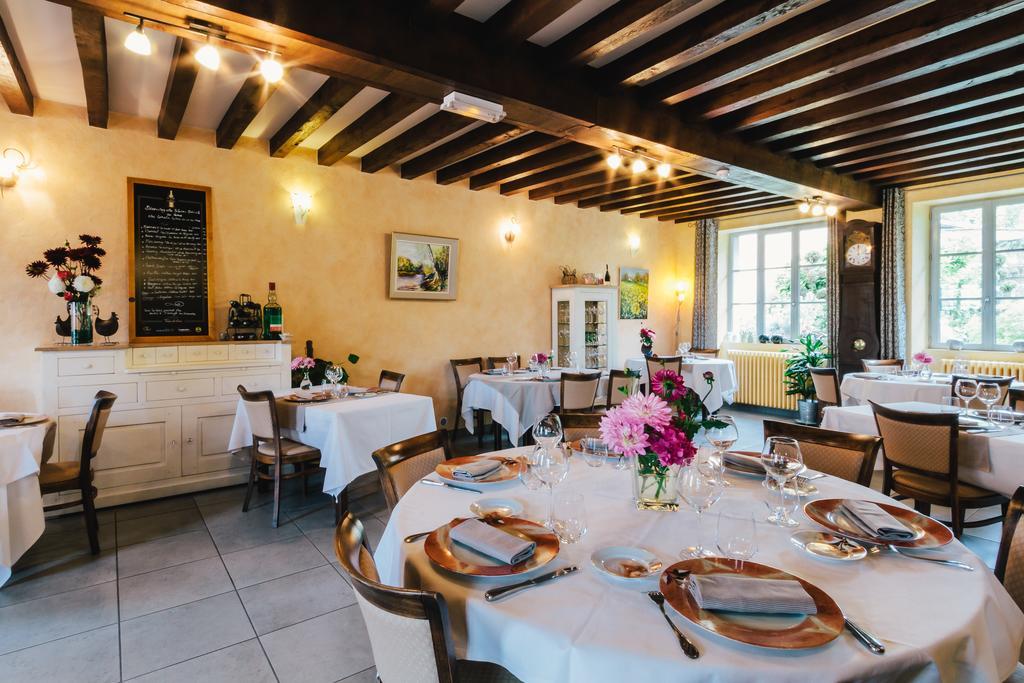 La Bonne Auberge Nouzerines Buitenkant foto