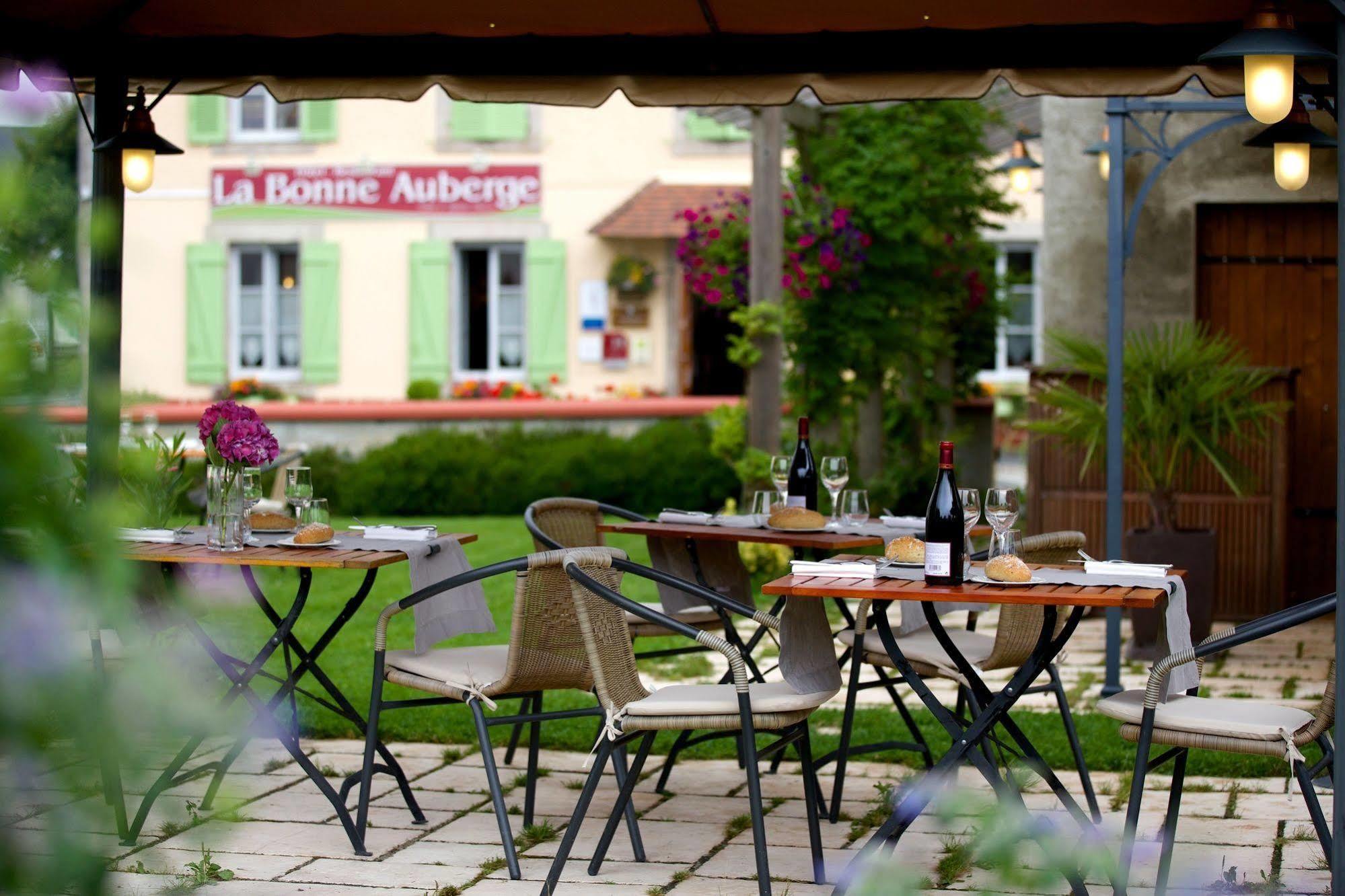 La Bonne Auberge Nouzerines Buitenkant foto