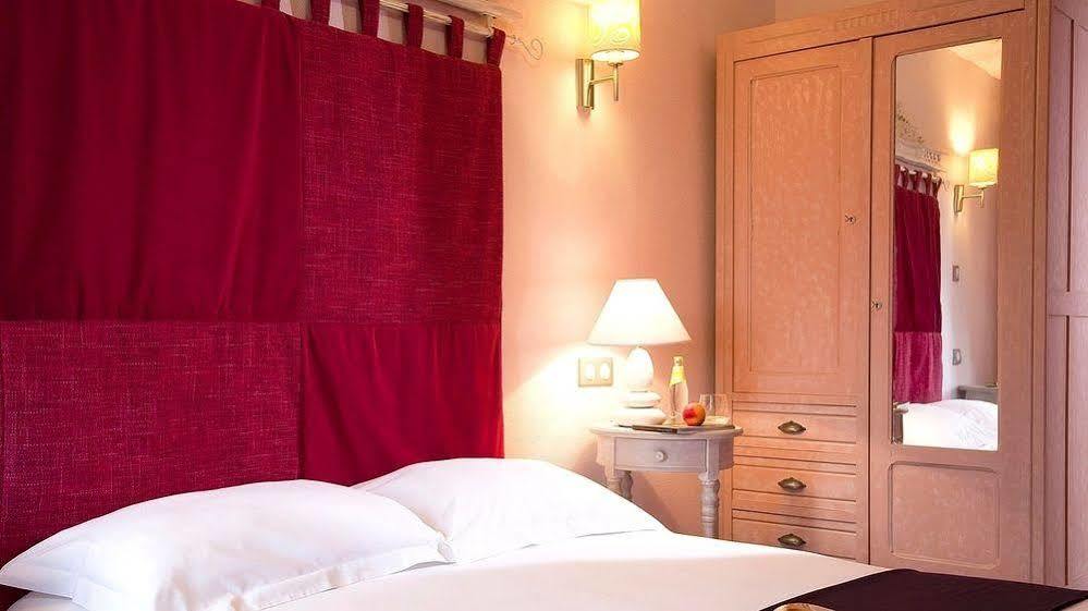 La Bonne Auberge Nouzerines Buitenkant foto